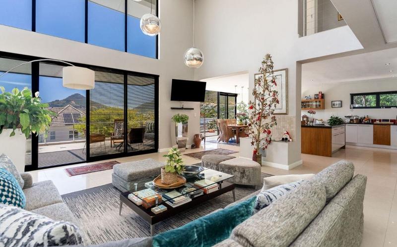 3 Bedroom Property for Sale in Hout Bay Western Cape